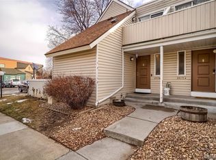 2419 S Xanadu Way UNIT B, Aurora, CO 80014