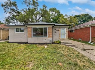 24010 Morton St, Oak Park, MI 48237