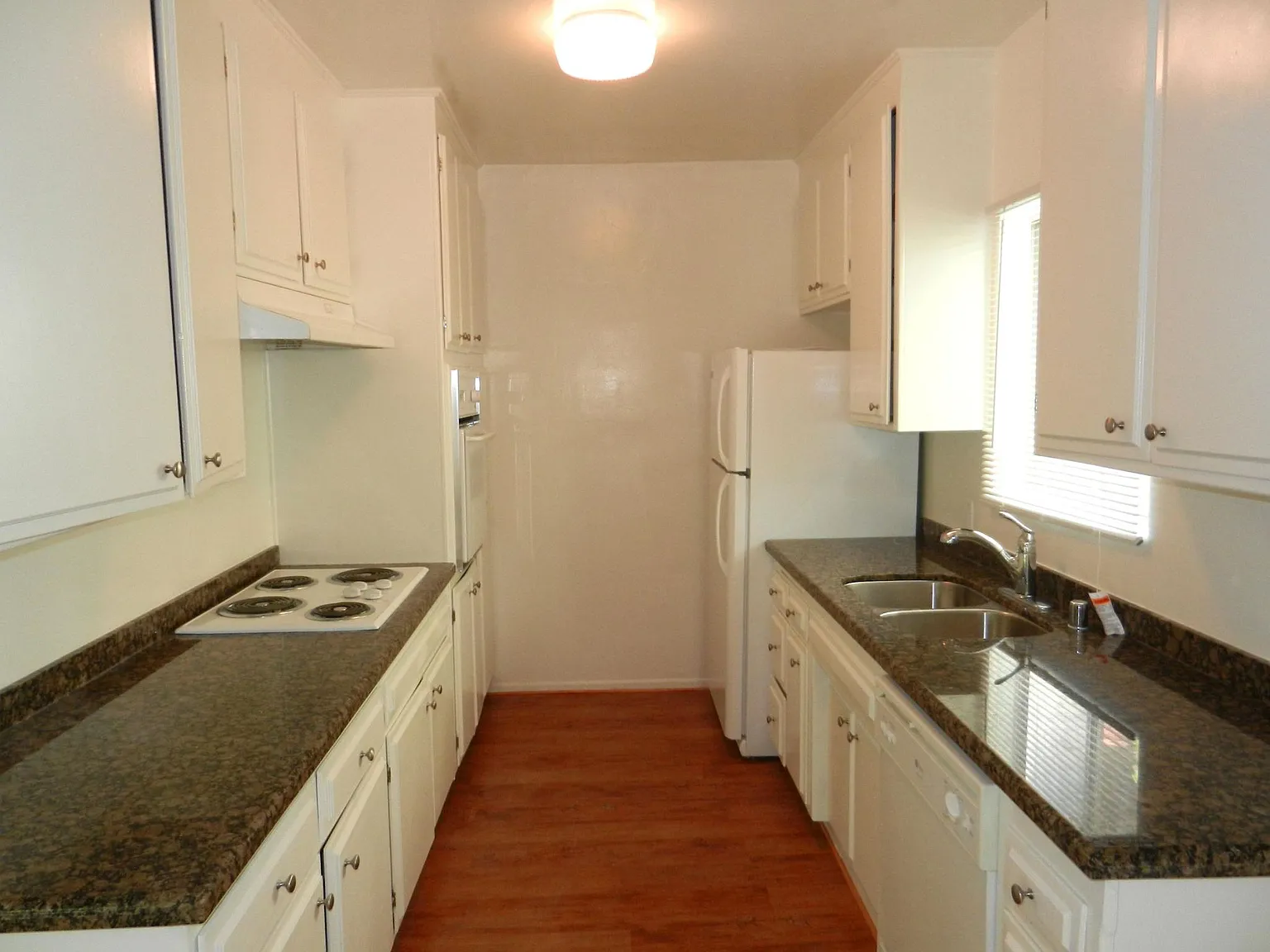 10967 Palms Blvd — Photo 2