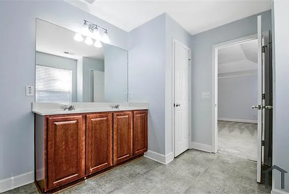 27 Pin Oak Ln — Photo 25