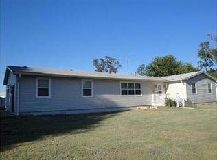 412 W Ash Ave, Mc Cracken, KS 67556