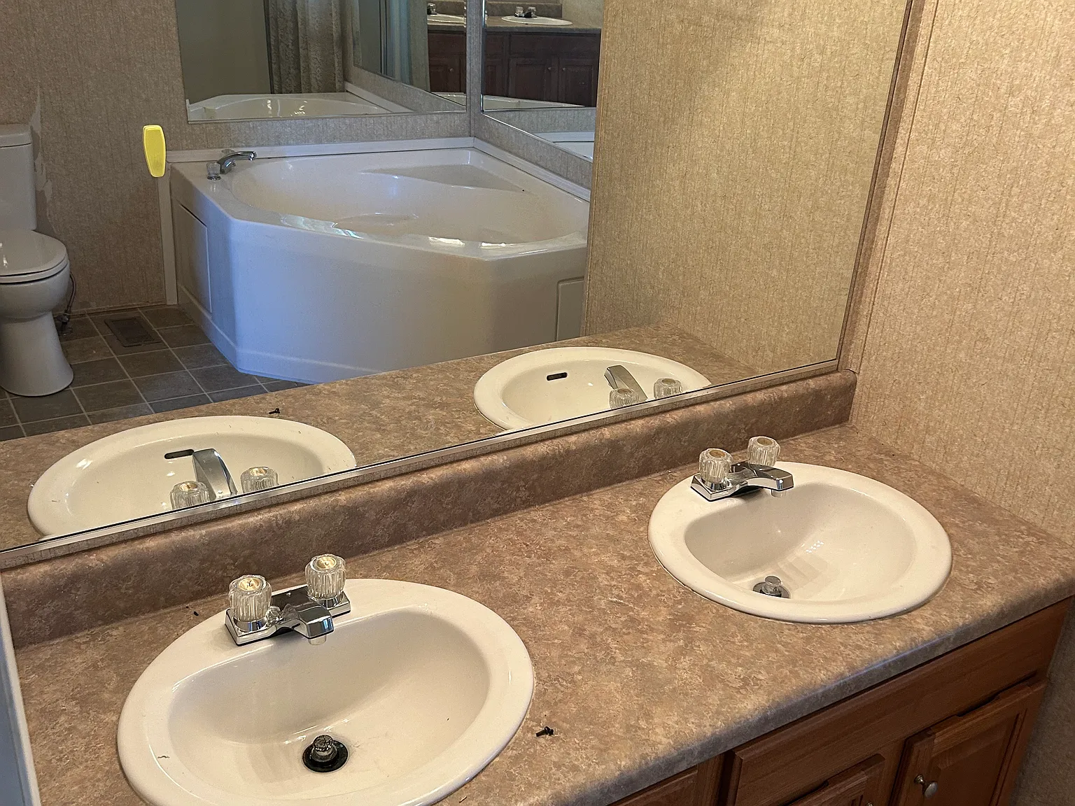 3 bed, 1216 sqft, $1,150 — Photo 4