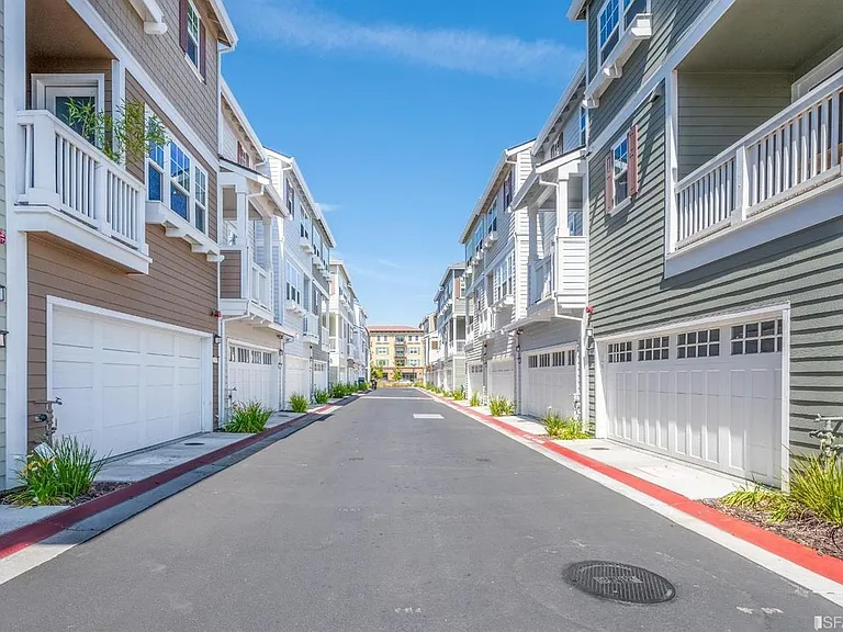 3900 Degree Ln — Photo 17