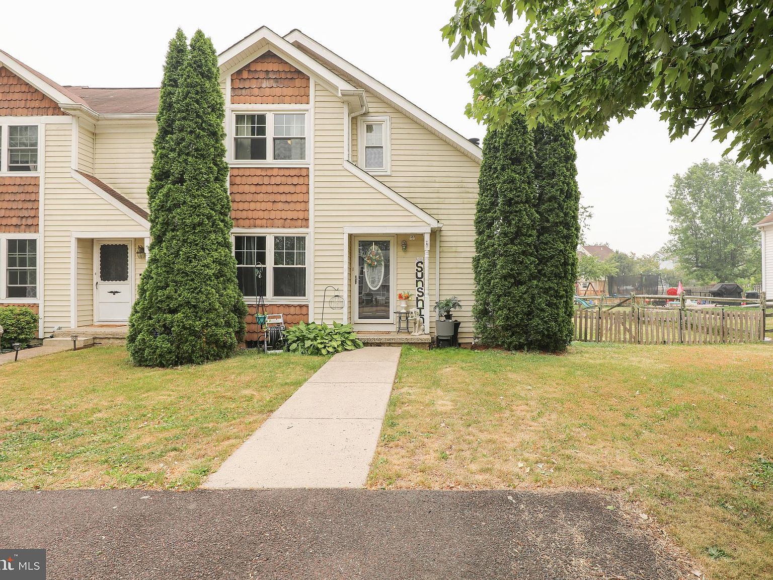 2574 Jean Dr, Hatfield, PA 19440 Zillow