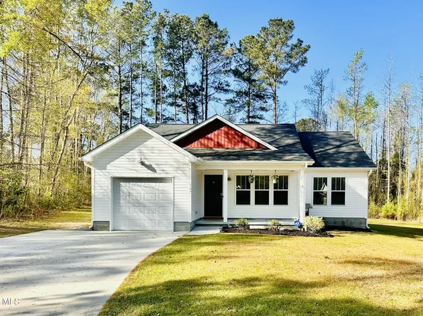 107 Milam Court, Burgaw, NC 28425