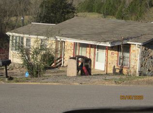 512 Mitchell St, Pulaski, TN 38478