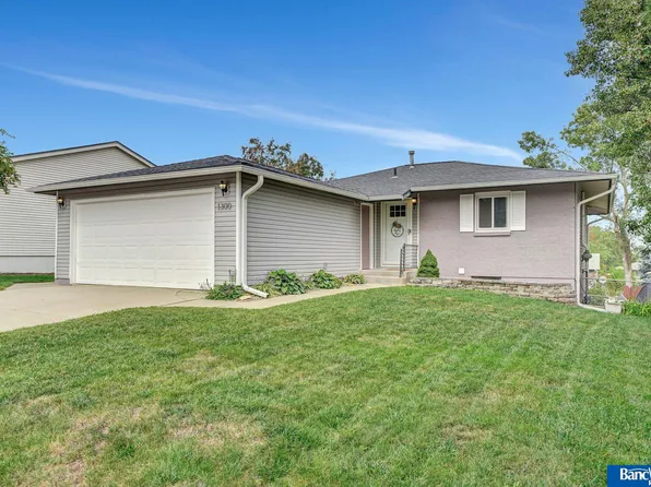 1300 Aberdeen Ave, Lincoln, NE 68512
