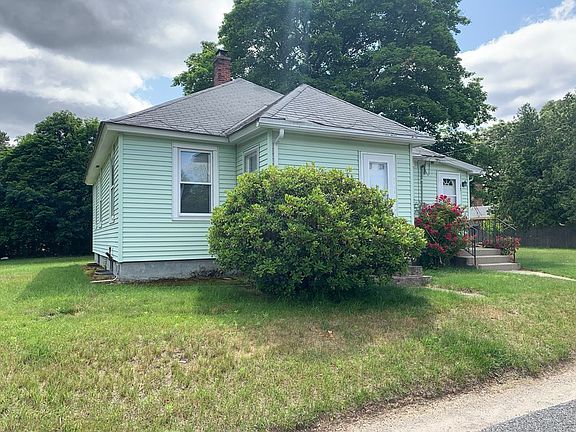 2nd image of 32 Melvin Ave