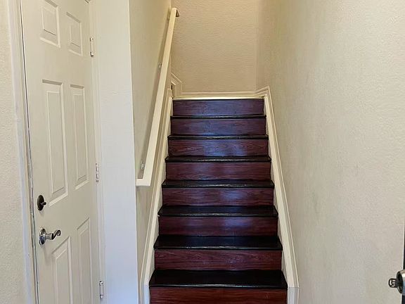 3rd image of 2388 Grand Central Pkwy APT 7