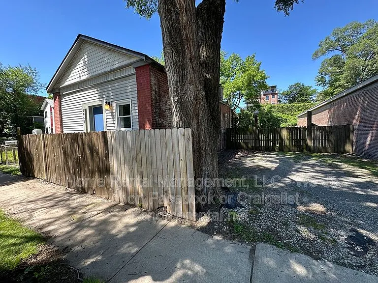 1648 Jefferson St — Photo 3
