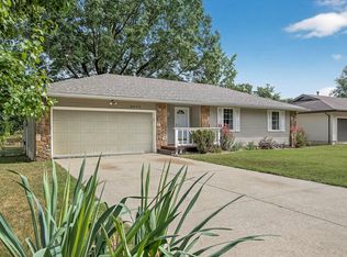 3640 S Hillcrest Avenue, Springfield, MO 65807