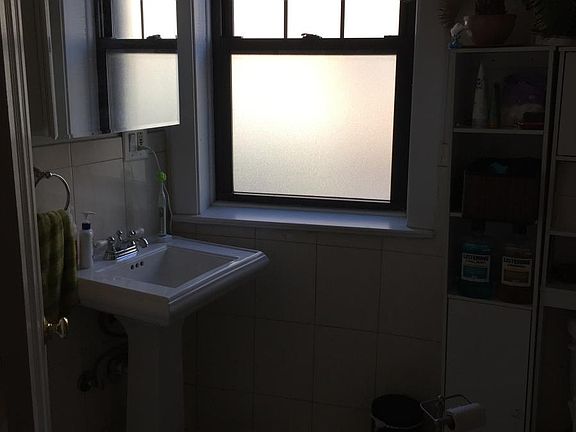 Upstairs bathroom