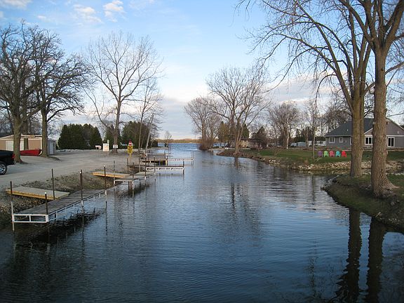 Channel way at Sunset Grill