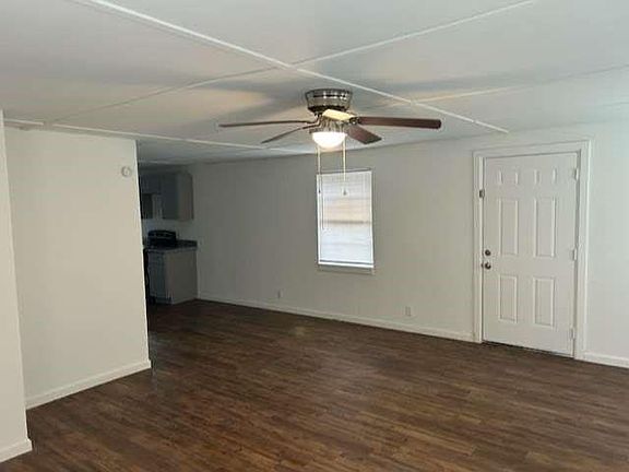 3rd image of 4711 3rd St