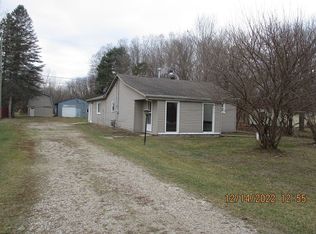 1833 Richman Rd, Kimball, MI 48074