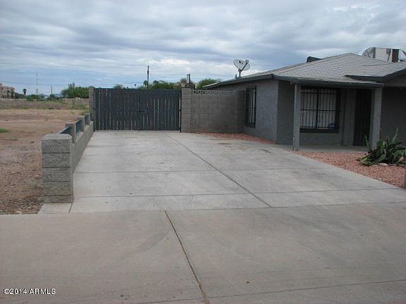 5th image of 2850 E Wier Ave