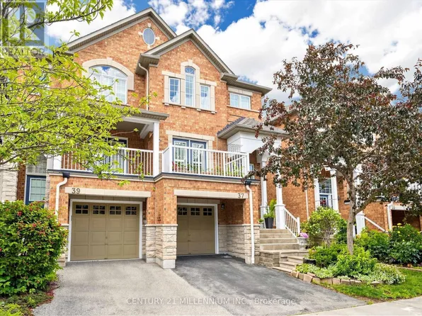 601 Shoreline Dr #37, Mississauga, ON L5B 4K1