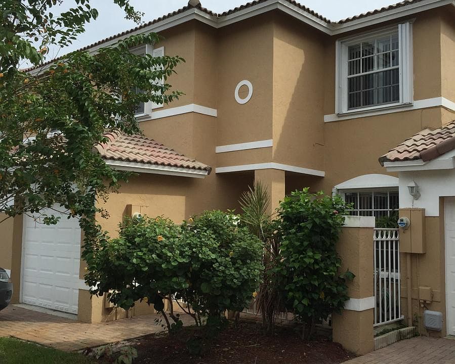 1st image of 2845 NW 99th Ter