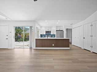 2904 Lakemont Ct, Palm Beach Gardens, FL 33403