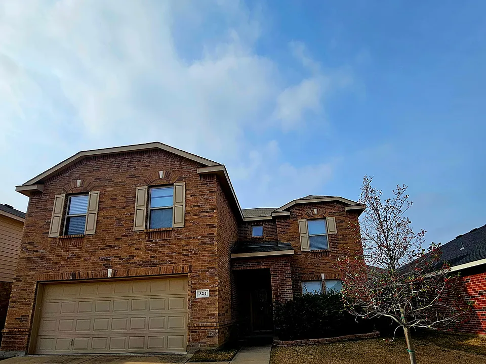 824 Green Heath Ave