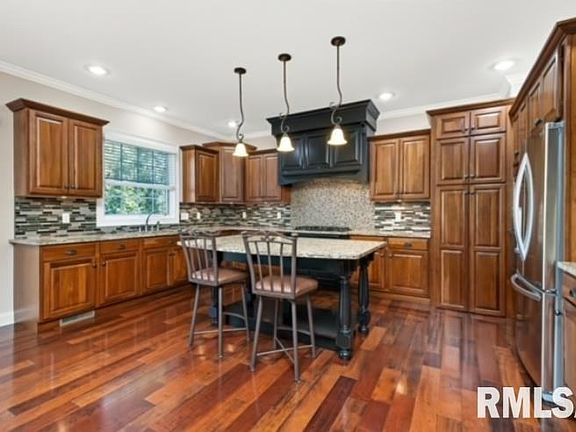 5th image of 6144 Whispering Hill Dr