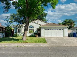 620 Finster St, Patterson, CA 95363