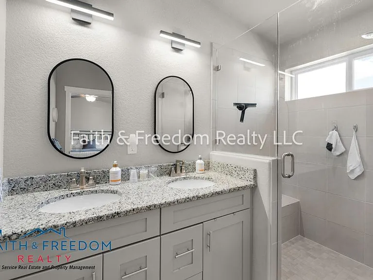 4918 Wolf Moon Dr — Photo 13