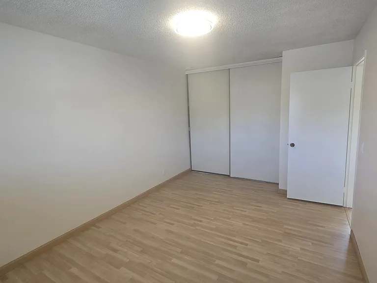 735 Amanda Dr — Photo 22