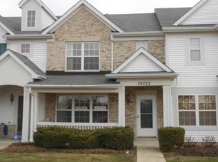11707 S Derby Ln, Plainfield, IL 60585