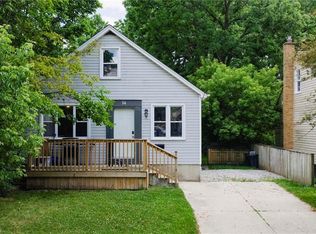 34 Saunby St, London, ON N6G1A3