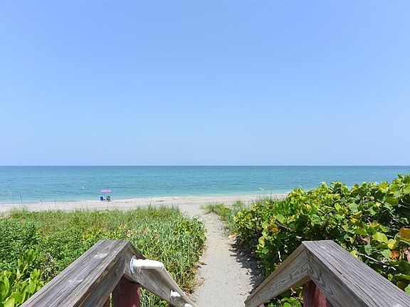 3rd image of 630 Ocean Dr APT 412