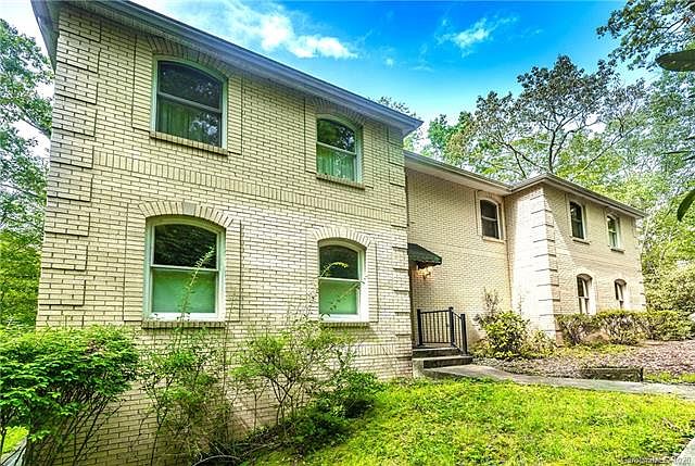 1st image of 274 Paisley Cir