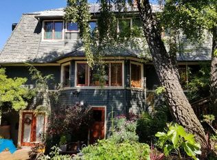 570 El Dorado Ave, Oakland, CA 94611