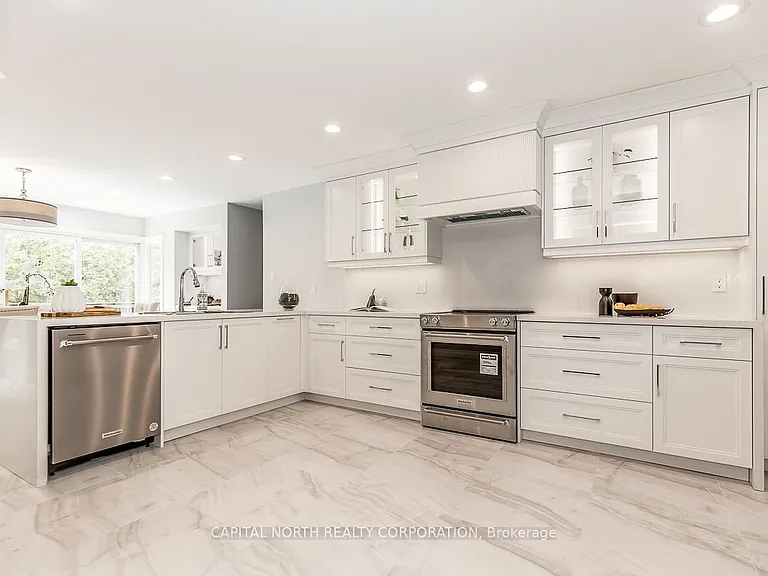 4 Prescott Ct — Photo 9