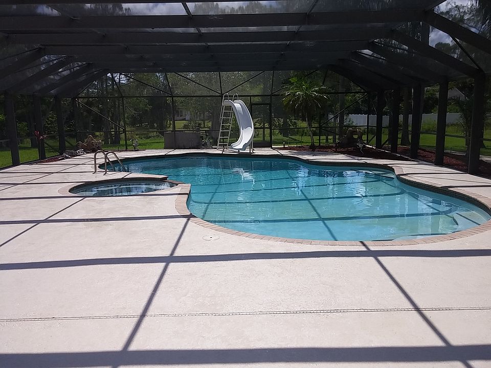 1st image of 6000 NW 66th Way