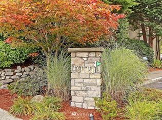 12303 Harbour Pointe Blvd UNIT Z108, Mukilteo, WA 98275
