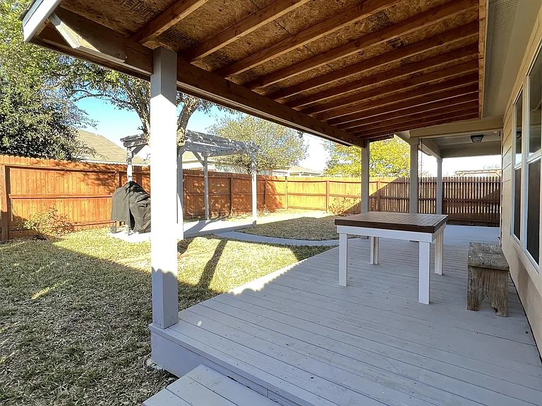 10909 Charreada Trl — Photo 45