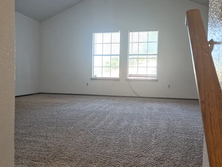 5524 Royal Meadow Ln — Photo 8