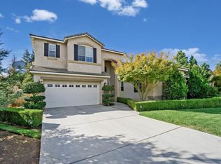 2368 Powers Ave, Clovis, CA 93619