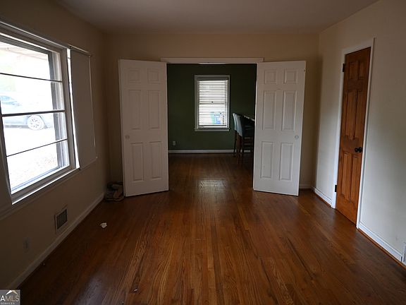 5th image of 3701 N Druid Hills Rd