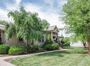 4510 W 11th St, Cleveland, OH