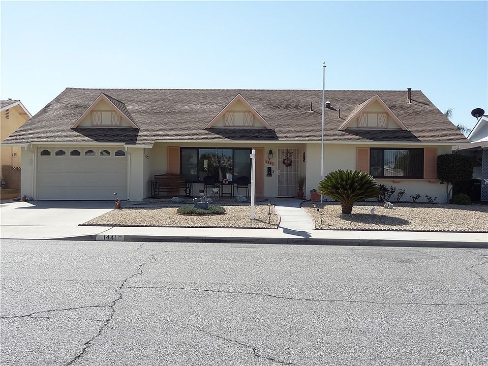 1st image of 1441 Amberwood Dr