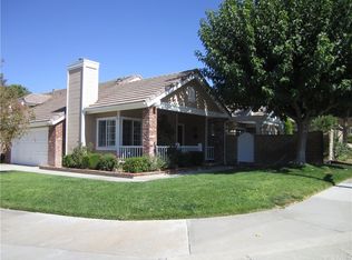 23973 Bennington Dr, Santa Clarita, CA 91354