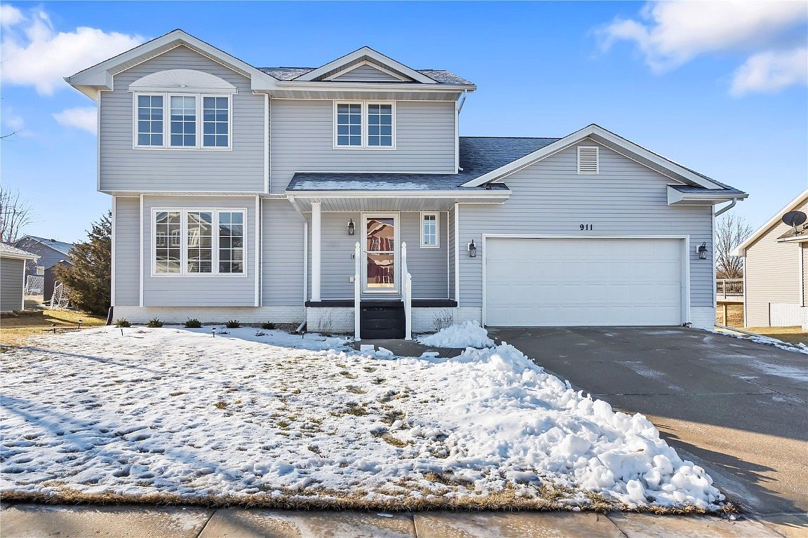 911 71st St NE, Cedar Rapids, IA 52402 Zillow
