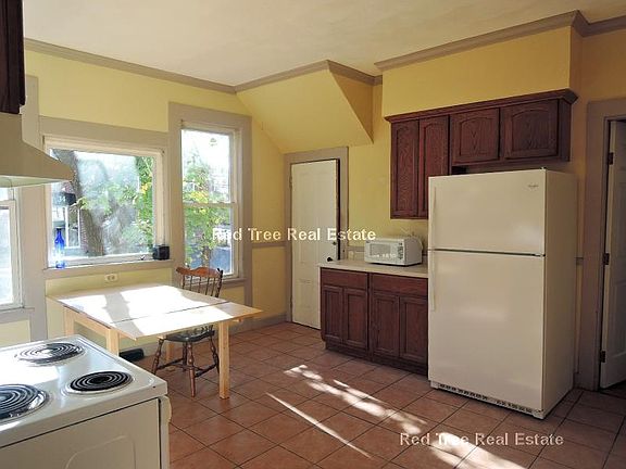 2nd image of 44 Linden St #1