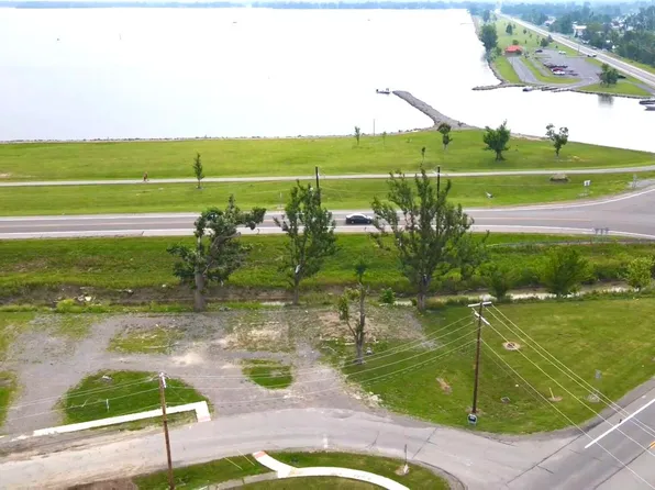 110-116 N Oak St, Lakeview, OH 43331