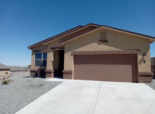 3 Royal Rd, Los Lunas, NM 87031