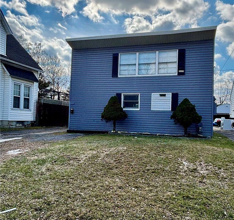 11227 Kensington Ave, Cleveland, OH 44111 | Zillow