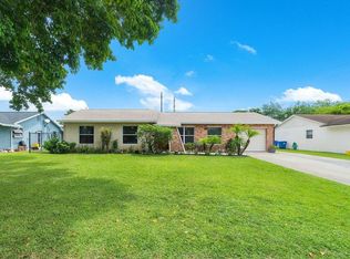 278 Sandpiper Ave, Royal Palm Beach, FL 33411