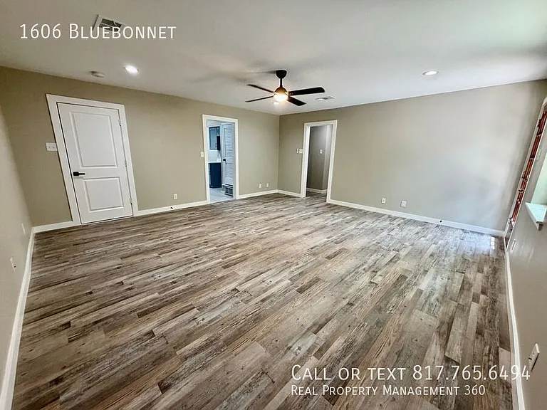 1606 Bluebonnet Trl — Photo 3